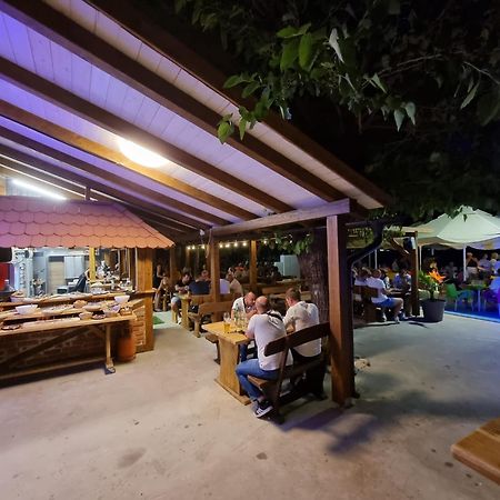Hostel Jadran Pag Town Exterior foto