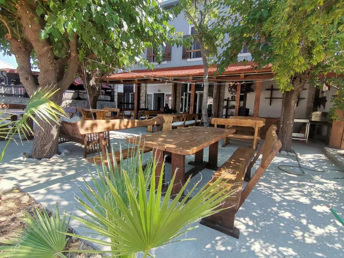 Hostel Jadran Pag Town Exterior foto
